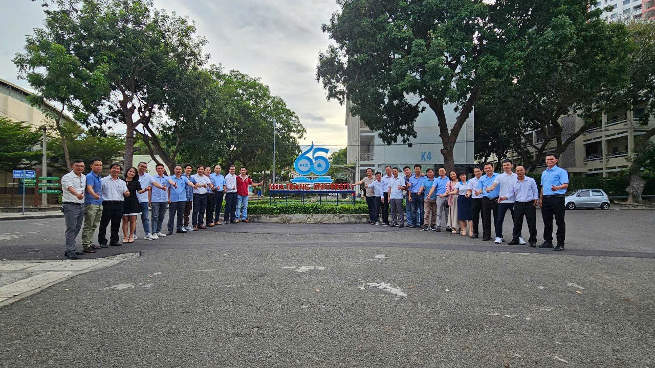 CÔNG TY TNHH CƠ ĐIỆN LẠNH LÊ QUỐC ĐỒNG HÀNH CÙNG NGÀY HỘI 20 NĂM LỚP 44 MÁY LẠNH – TRƯỜNG ĐẠI HỌC NHA TRANG